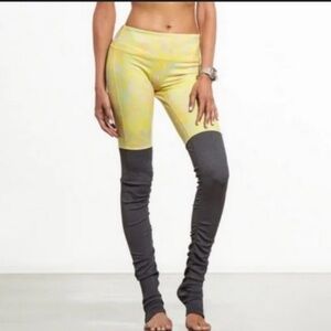 ALO Yoga Leggings Womens Small Gray Yellow Ribbed Goddess Pants Mid Rise Gym